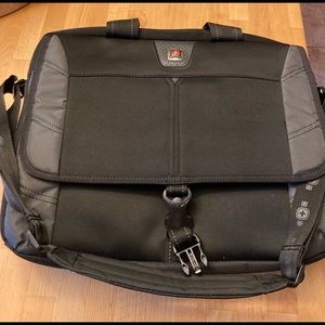 Swissgear laptop case
